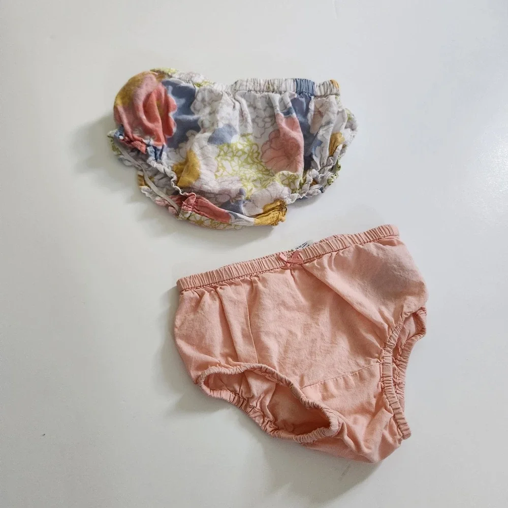 Baby Gap 100% Cotton Bloomers Diaper Covers size 18-24M Peach Floral Ruffle